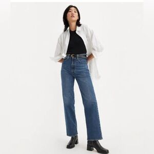 Levi's Premium Ribcage Straight Ankle Jean in Dark Indigo Low stretch Size 27x29